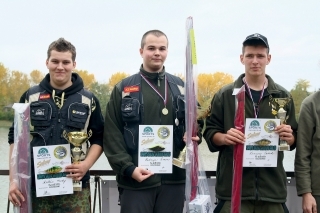 Najlepší v U18 zľava: Matej Kollár, Šimon Hadviga a Patrik Lencsés.