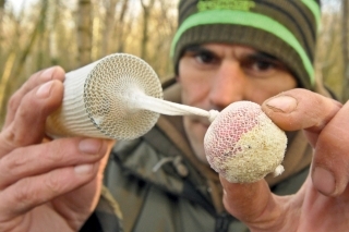 Je dôležité používať sieťku Micromesh - zabráni im uniknúť z vrecka.