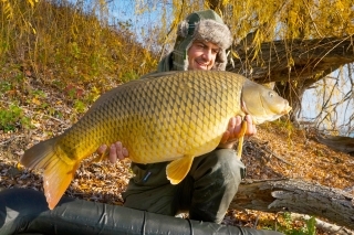 Šupináč ťažký14 kg z prudkého zlomu, spred špice ostrova.