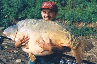 1993: Naozaj falošný rekord zo Sarulesti s hmotnosťou 37 kg.